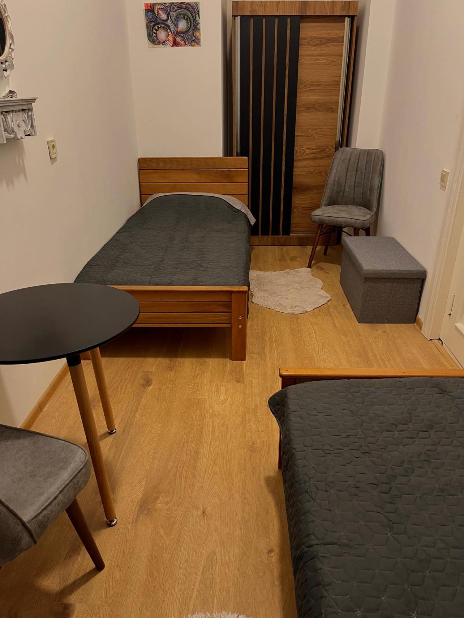 Salomes Guest Room Tbilisi Bagian luar foto